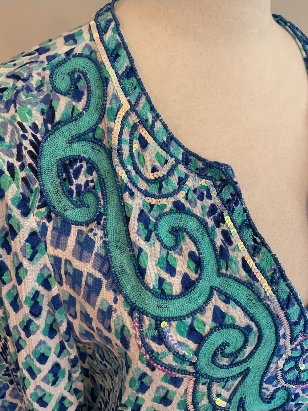 Lilly Pulitzer Amelia Island Embroidered Tunic - Picture 12 of 15